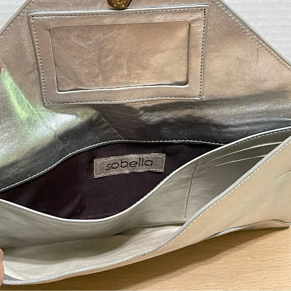 Sobella Silver Metallic Leather Clutch Cocktail Party Wedding Prom Minimalist